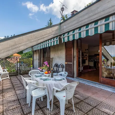 Дом отдыха Casa Virginia Лавено-Момбелло
